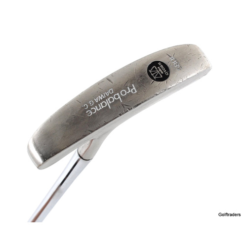 Daiwa Pro Balance 5801 Stainless Centre Blade Putter 35.5" New Grip J5052