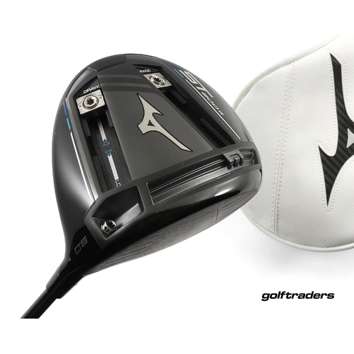 Mizuno ST200G Driver 9º Graphite Stiff Flex Cover M3076