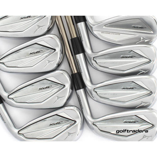 Mizuno JPX 923 Hot Metal Irons 4-PW, GW Graphite Regular Flex New Grips M3950