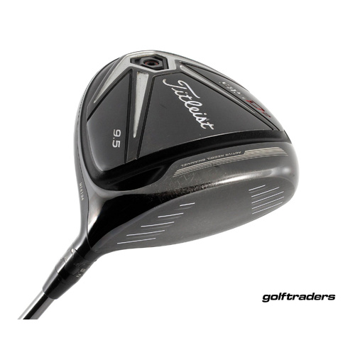 Titleist 915D2 Driver 9.5º Graphite Stiff Flex New Grip P168